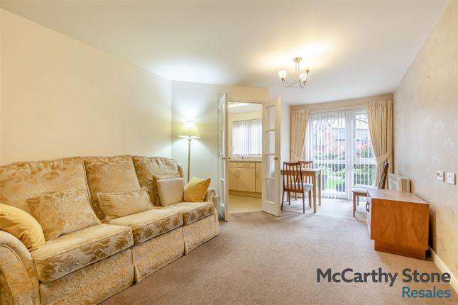 10 Brooklands Court, Tamworth Road, Nottingham photo 2
