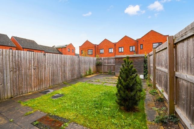 21 Scanlon Lane, Salford photo 4