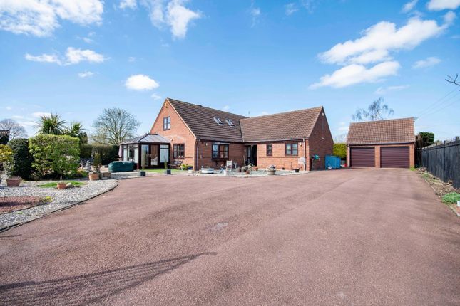 Property for sale in Slay Pit Close, Hatfield Woodhouse, Doncaster