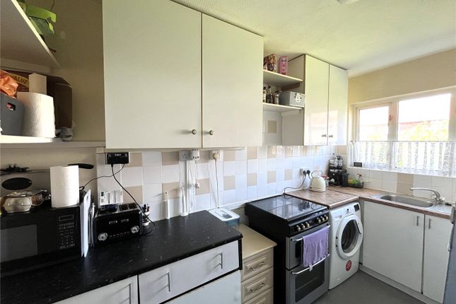 Flat for sale in Kingston Hill Avenue, Romford, Essex