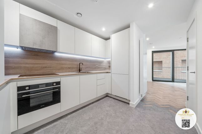 Studio for sale in Apartment, River Apartments, Gillender Street, London