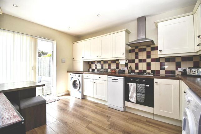 10, Kelsey Drive, Keyingham Hull photo 4