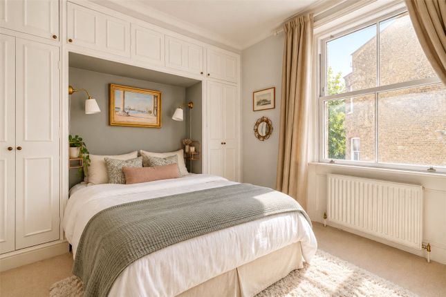 FFF, 2b, Barclay Road, London photo 4