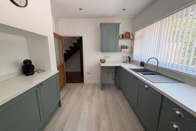 20, Cwmamman Road, Ammanford photo 3