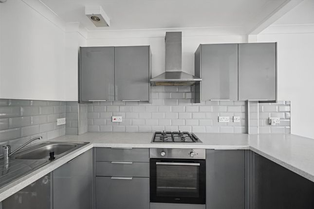 10, Commercial Road, Strathaven photo 3