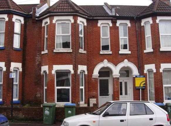 Terraced house to rent in Shakespeare Avenue, Southampton