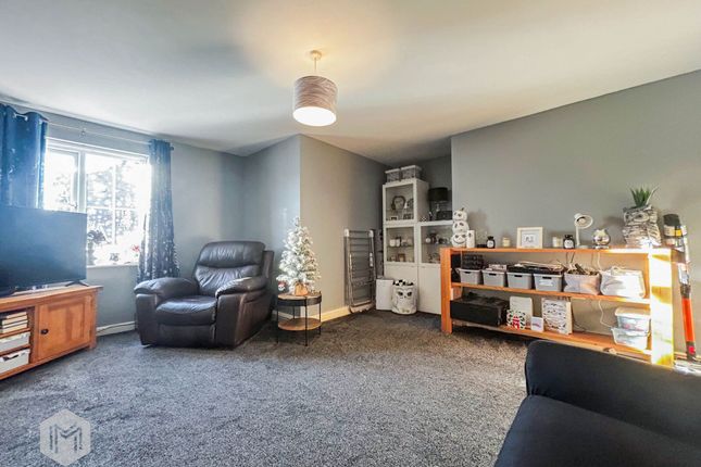 6 Bellfield View, Bolton photo 2