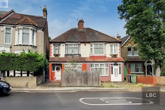 Terraced house to rent in Hither Green Lane, London