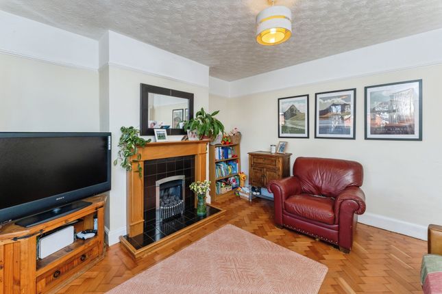 25, Edwards Road, Cheshire West and Ches photo 4