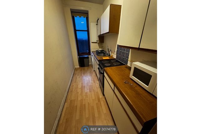 Flat, Kirkwood Street, Rutherglen, Glasgow photo 5