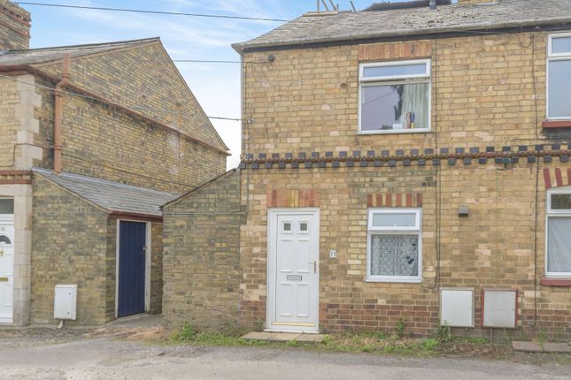 2 Bed End Terrace House To Rent In Zebra Cottages Torkington