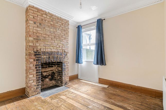 5, Lebanon Road, Croydon photo 3