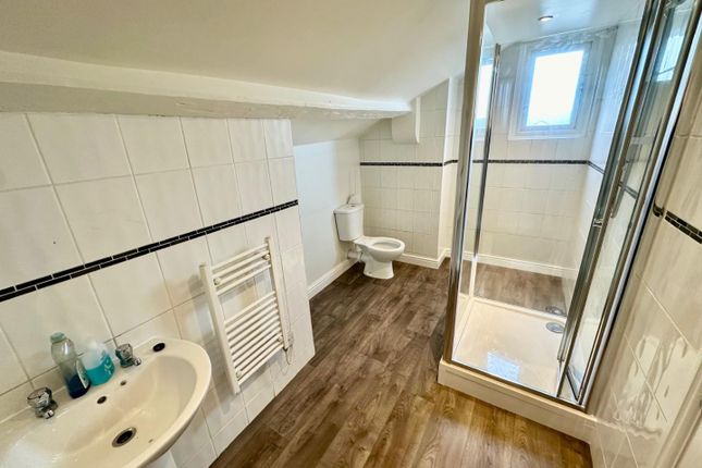 Flat for sale in Warwick Street, Rugby
