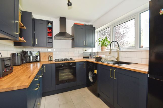33, Berwick Road, Derbyshire photo 3