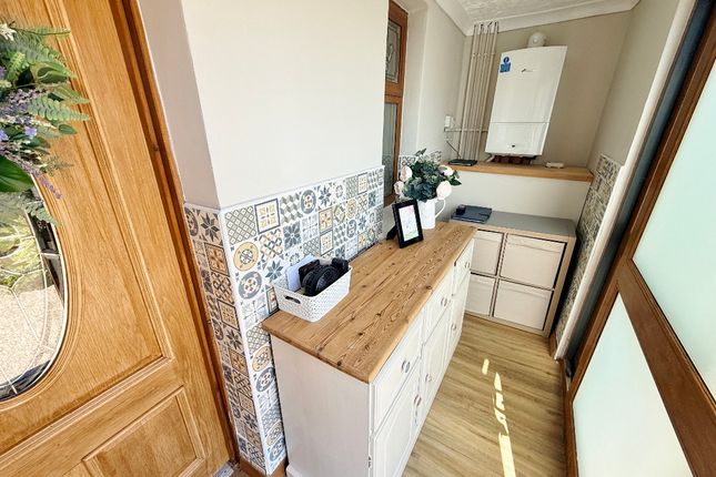 12 Talyclun, Llanelli photo 4