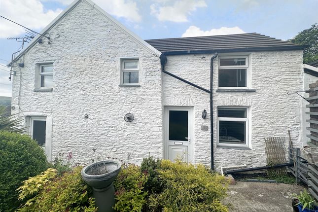 Thumbnail Semi-detached house for sale in Hengoed
