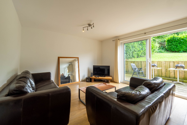 177, Dashwood Avenue, High Wycombe photo 2