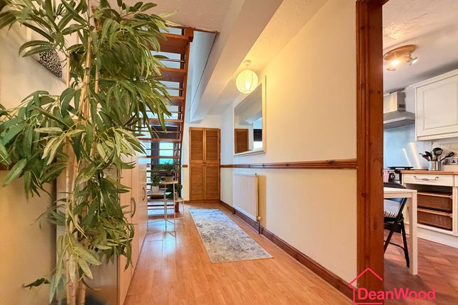 2, Richmond Terrace, Crosby photo 4