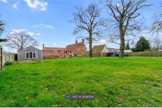 The Woodrow, Holt Road Cawston, Norwich photo 5