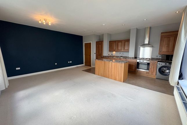 24, Menston Hall, Farnley Road photo 3