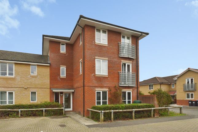2-bed flat on 29, Enders Court, Milton Keynes, £145,000