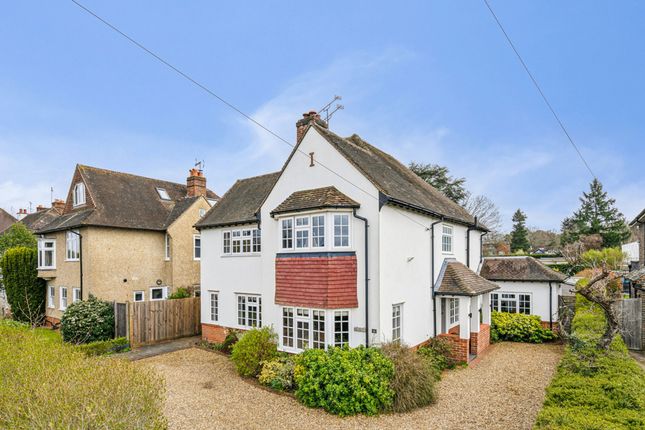 Flat Longview, 6, Menin Way, Farnham photo 2