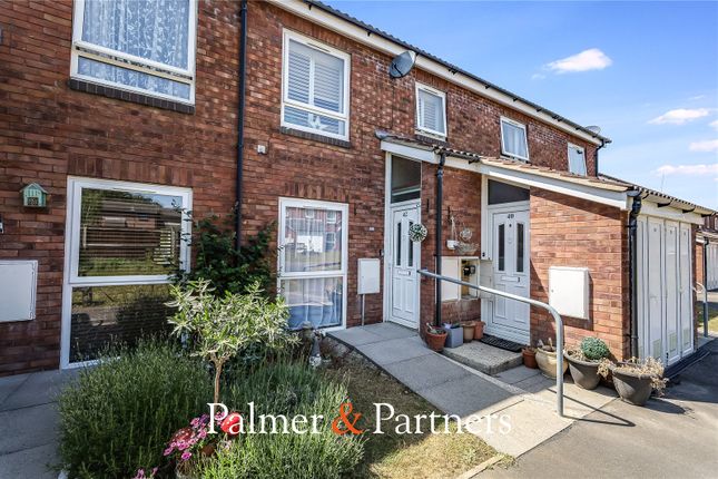 42, Nicholas Court, Essex photo 2