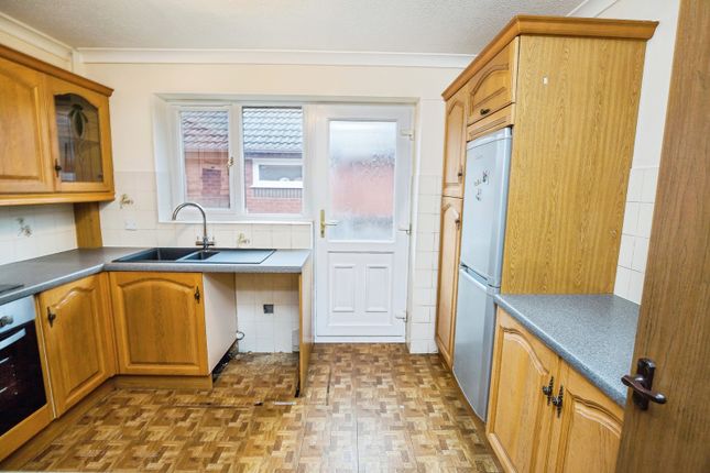 107, Park Avenue, Mold photo 4