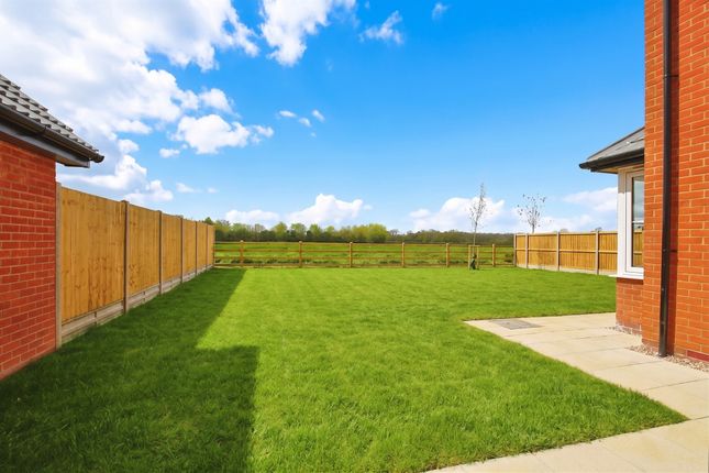 Plot 9a, Kingshall Place, Bury St. Edmunds photo 3