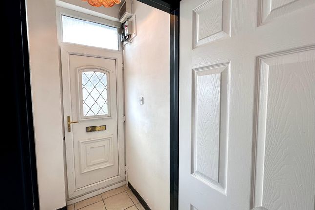 60, North Hill Road, Swansea photo 3