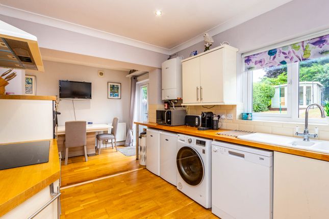 94, London Road, Raunds photo 4