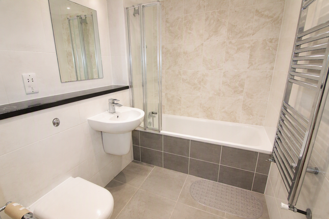 Flat 3, Croydon photo 4