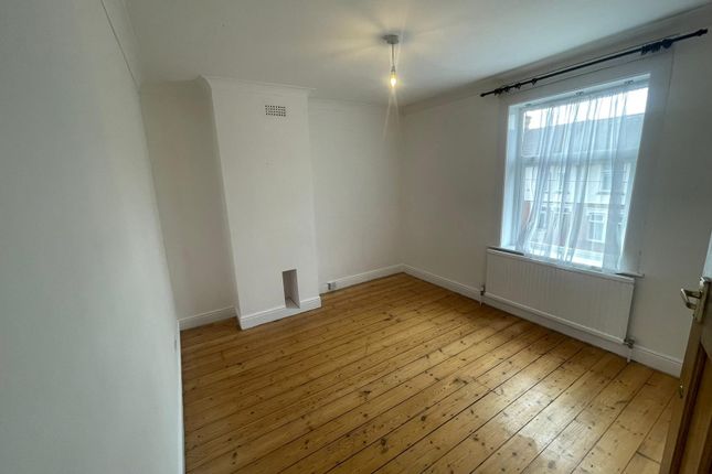 46, Melville Road, Ipswich photo 5