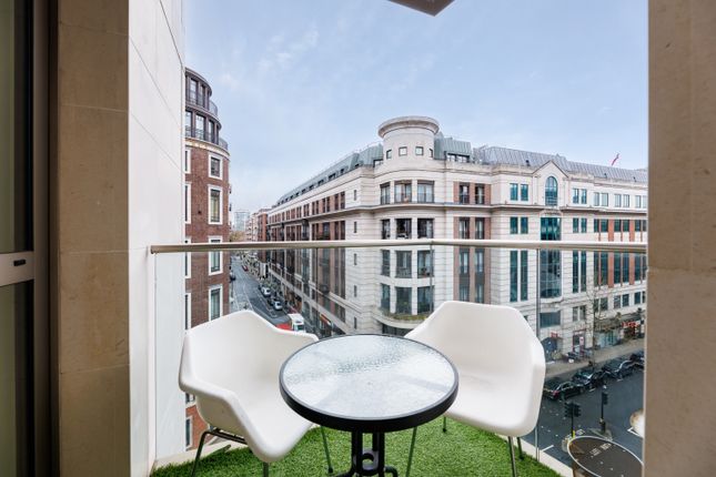 Flat to rent in The Courthouse, 70 Horseferry Road, London