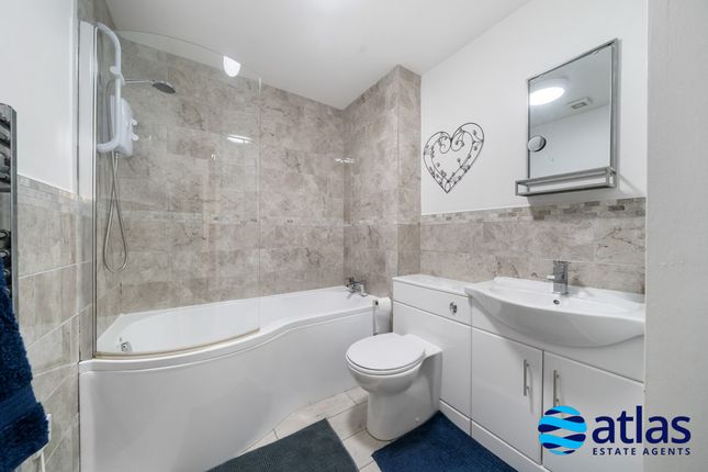 84, Woodsome Park, Liverpool photo 4