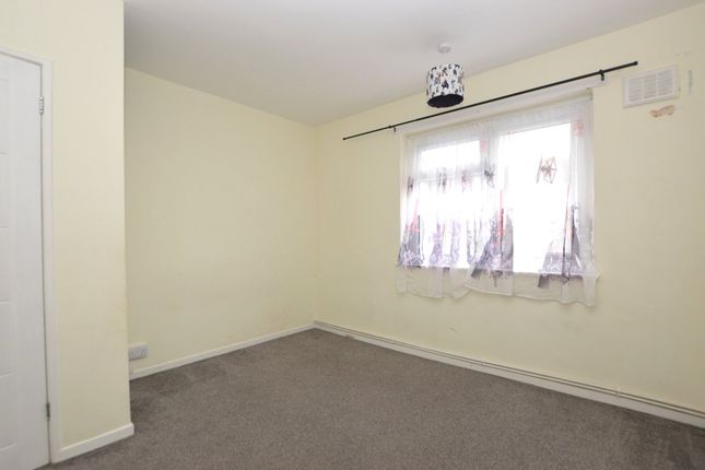 Flat for sale in Maker View, Plymouth, Devon