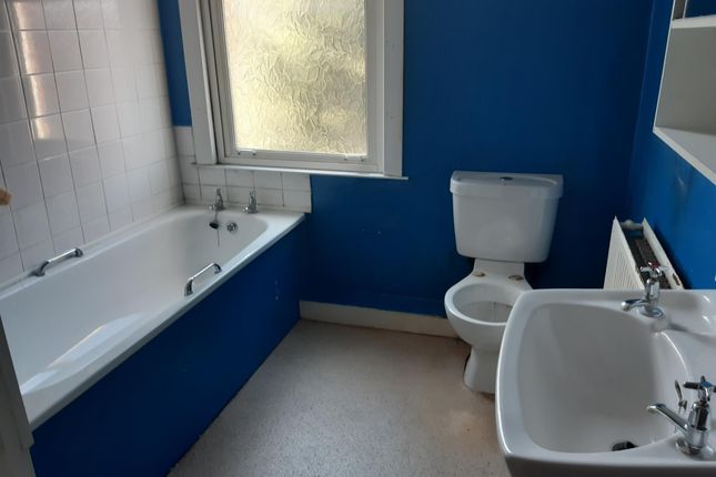 21, Barton Terrace, Leeds photo 5