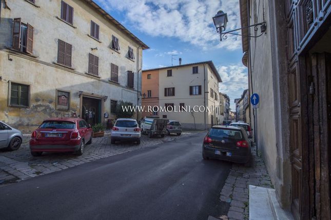 End terrace house for sale in Sansepolcro, Tuscany, Italy