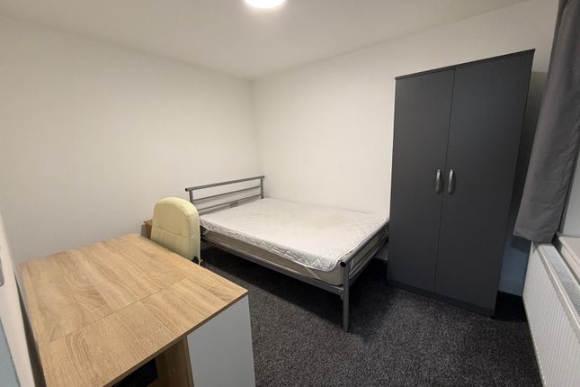 ROOM 1, Ardath Road, BELGRAVE photo 3