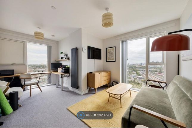 Siskin Apartments Dunedin Road, London photo 2
