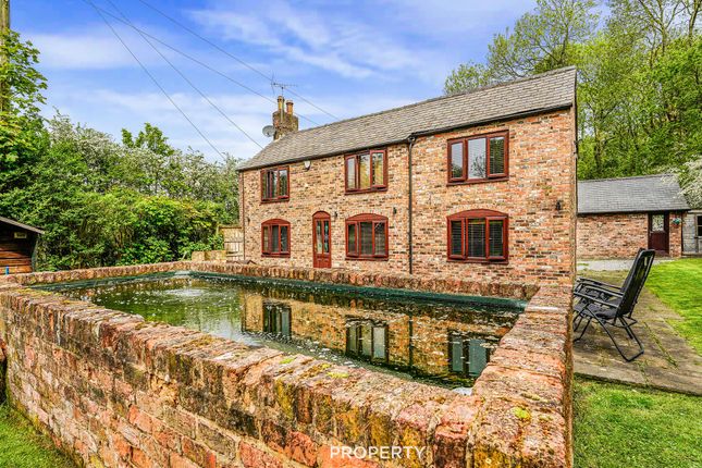 5 Pinfold Lane, Prescot photo 4