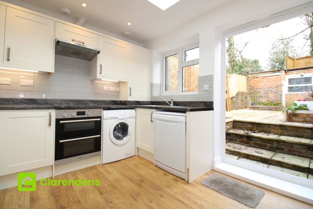 23, Redstone Hill, Redhill photo 5