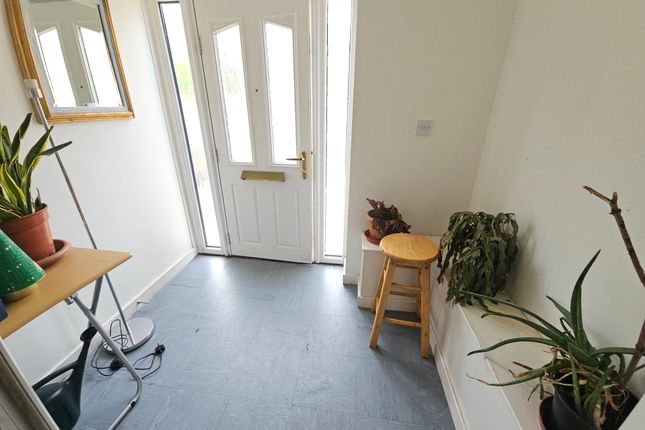 4, Edgeview Walk, Manchester photo 2