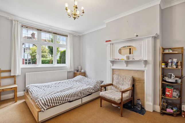 Terraced house for sale in Princes Avenue, London