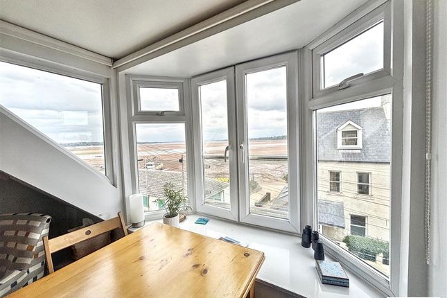 Flat 3, 49, Camperdown Terrace, Exmouth photo 3