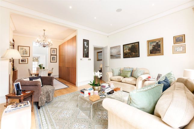 Upper Maisonette, 46, Markham Square, London photo 3