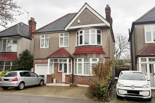 4-bed detached on 51 Knole Road, Dartford, £450,000