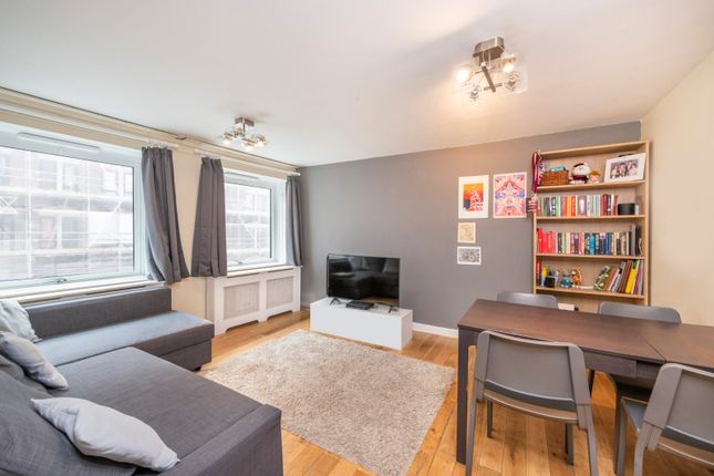 Flat for sale in Vale Royal House, 36 Newport Court