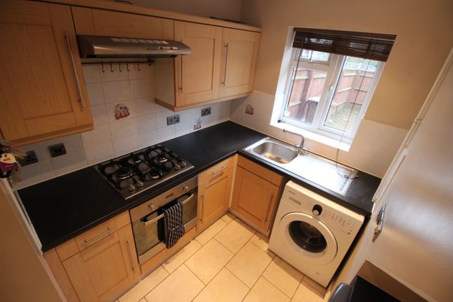 36, Rookery Drive, Luton photo 5