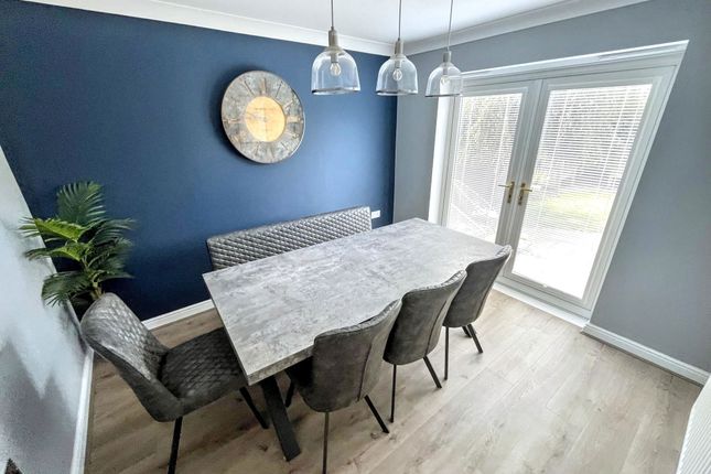 8, Snowdrop Close, Stockton-on-Tees photo 4